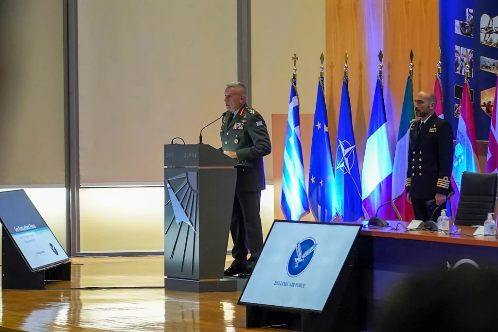 Ο Αρχηγός ΓΕΕΘΑ Στρατηγός Κωνσταντίνος Φλώρος στο 8ο συνέδριο Αεροπορικής Ισχύος