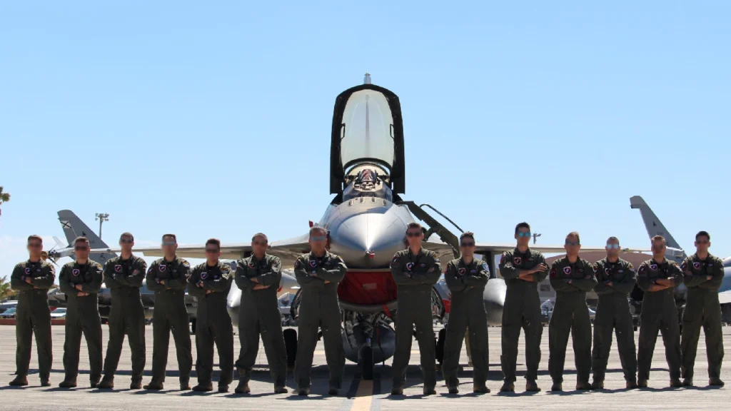 Πιλότοι F-16 της Ελληνικής Πολεμικής Αεροπορίας στην Πολυεθνική Αεροπορική Άσκηση OCEAN SKY 2023