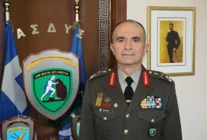 Αρχηγός ΓΕΣ Αντιστράτηγος Γεώργιος Κωστίδης
